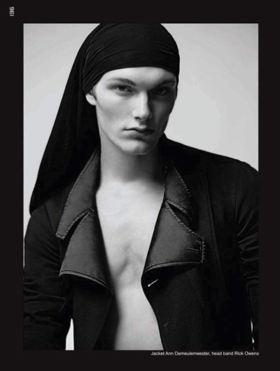  - Leopold-Pesch-Matteo-Martari-for-Collezioni-Uomo-Russia-MaleModelSceneNet-04a