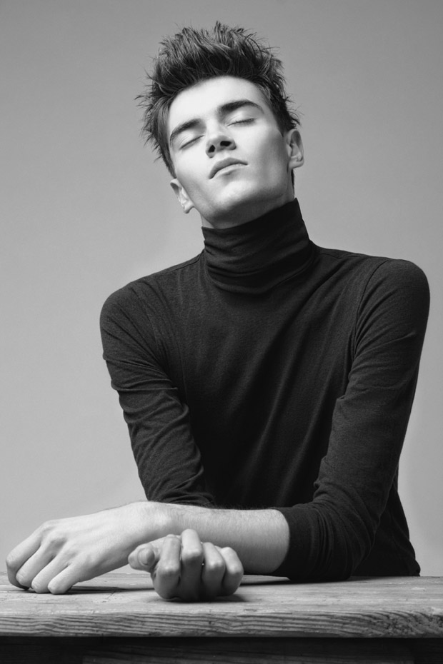 Adrian Wisniewski at Panda Models by Wojciech Jachyra