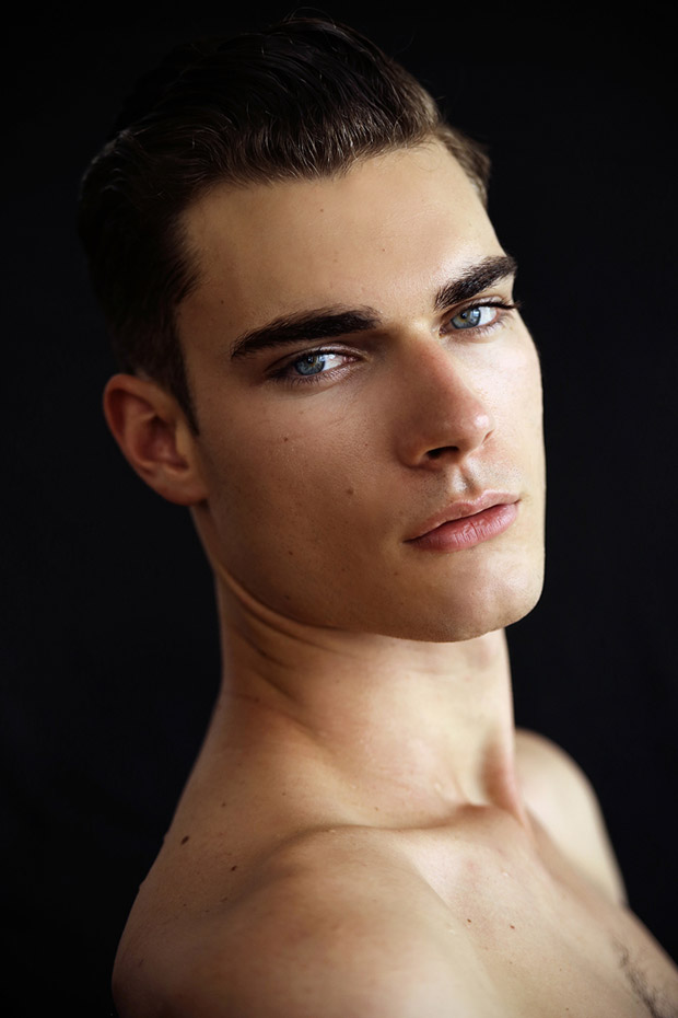 Will Ashley at Vivien's Models by Ricky Cohete