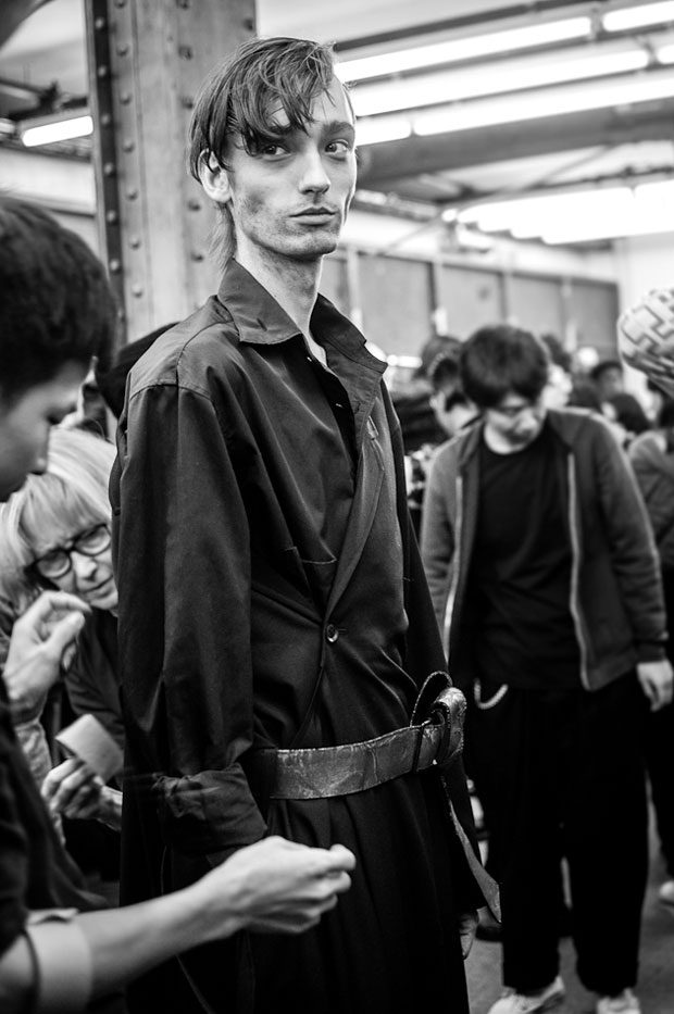 PFW Backstage: YOHJI YAMAMOTO Fall Winter 2018/19