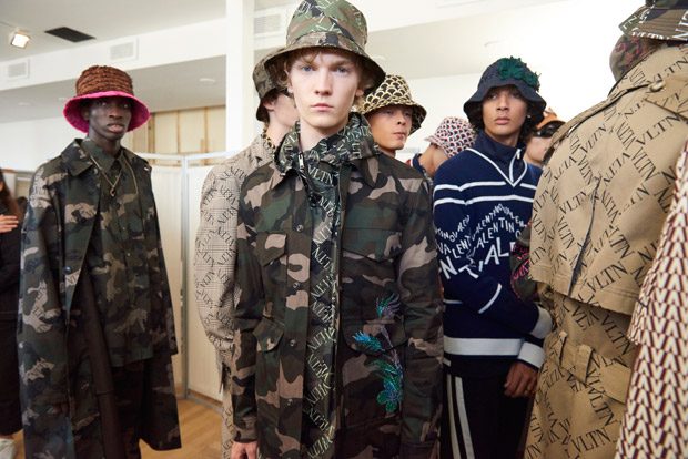 #PFW Backstage: Valentino Spring Summer 2019 Menswear Show