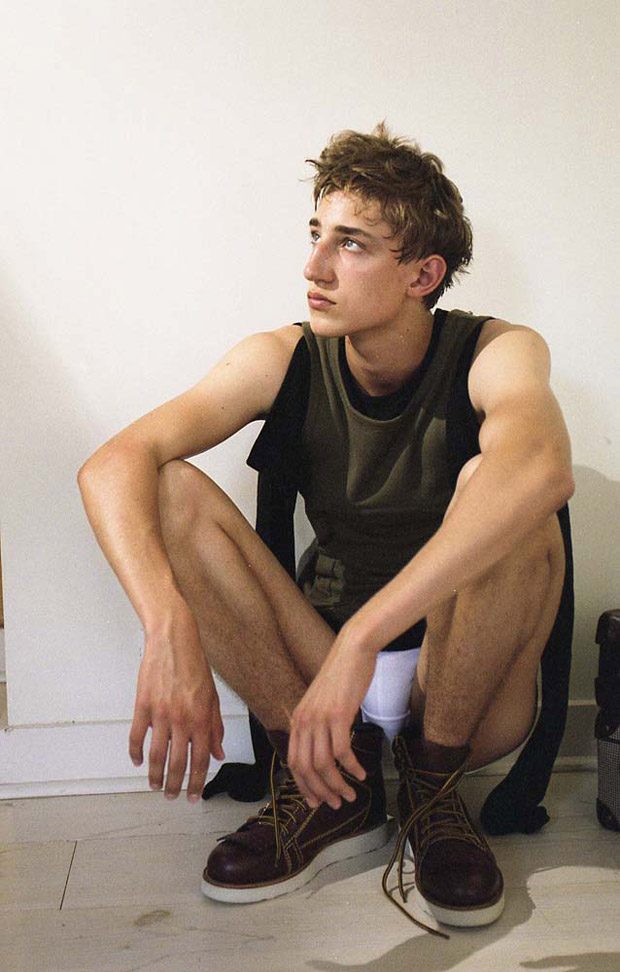 JW Anderson Mini-Book by Diego Villareal for ODDA Magazine