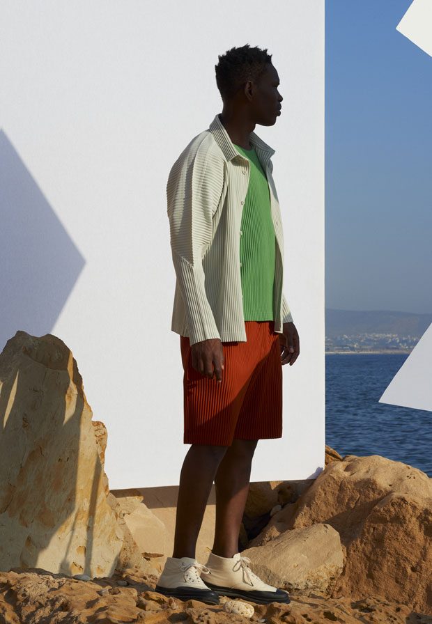 LOOKBOOK: HOMME PLISSÉ ISSEY MIYAKE SS19 COLLECTION