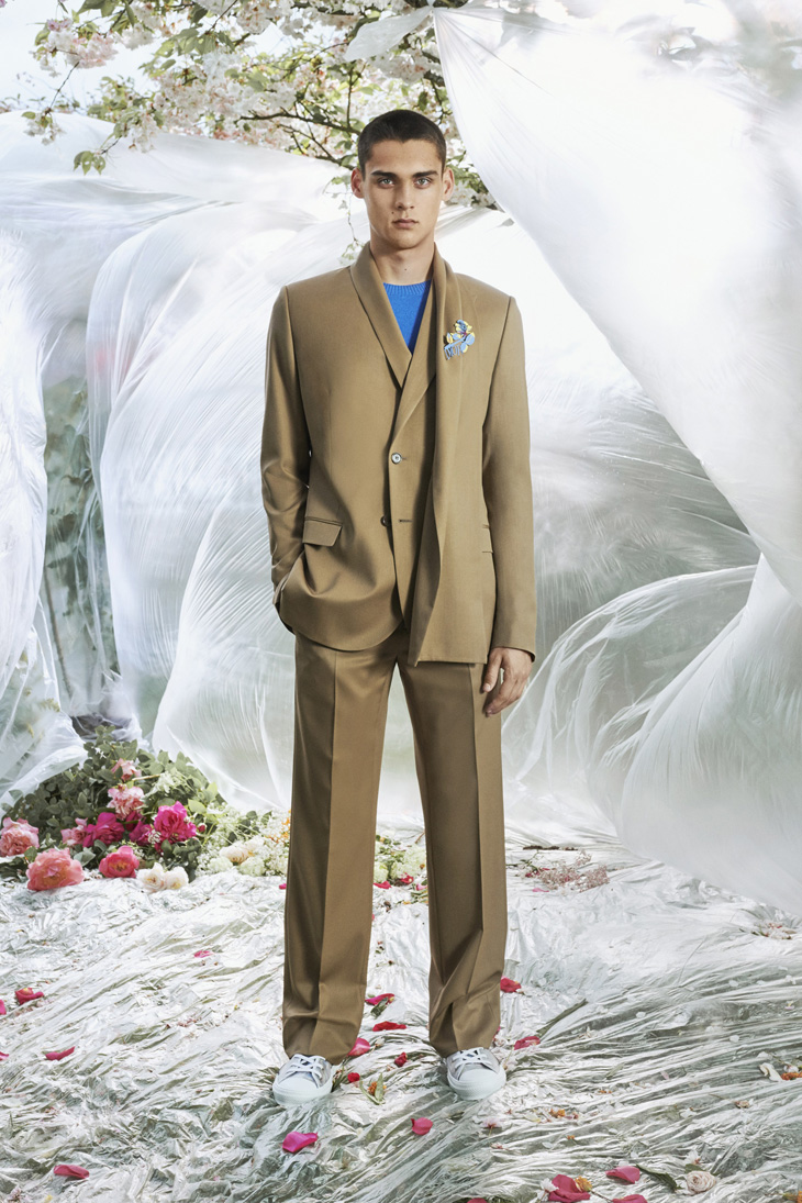 Dior men 2025 resort 2020