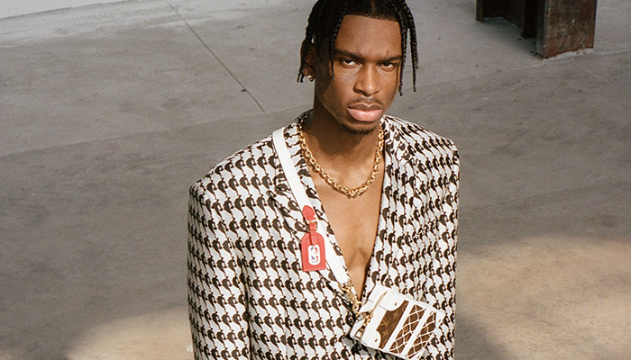 HARDEST FIT PICS on X: Shai Gilgeous Alexander in Loewe &
