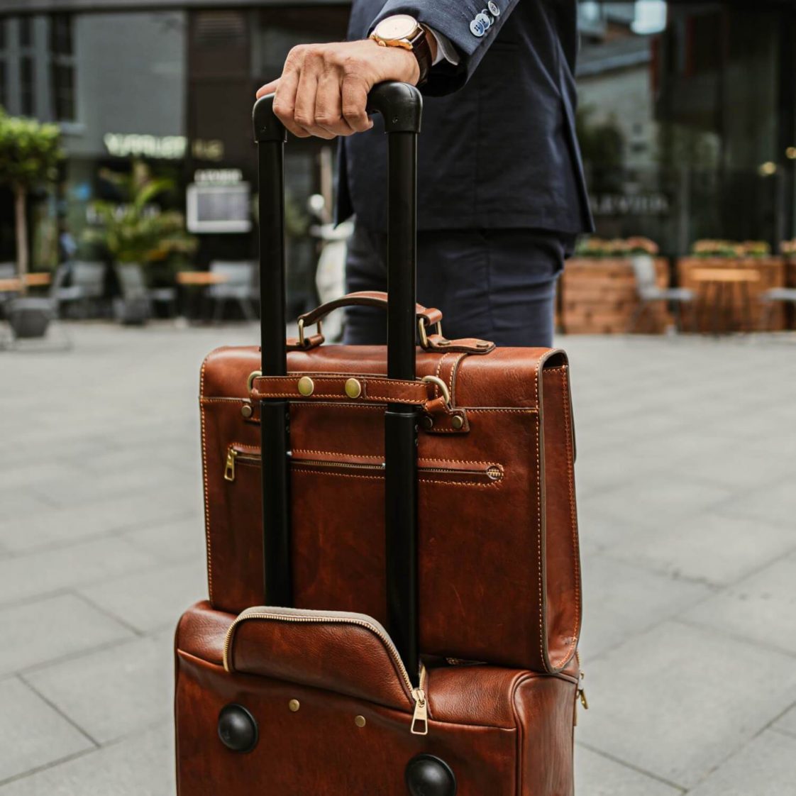 How To Find The Best Travel Bags For Men MMSCENE