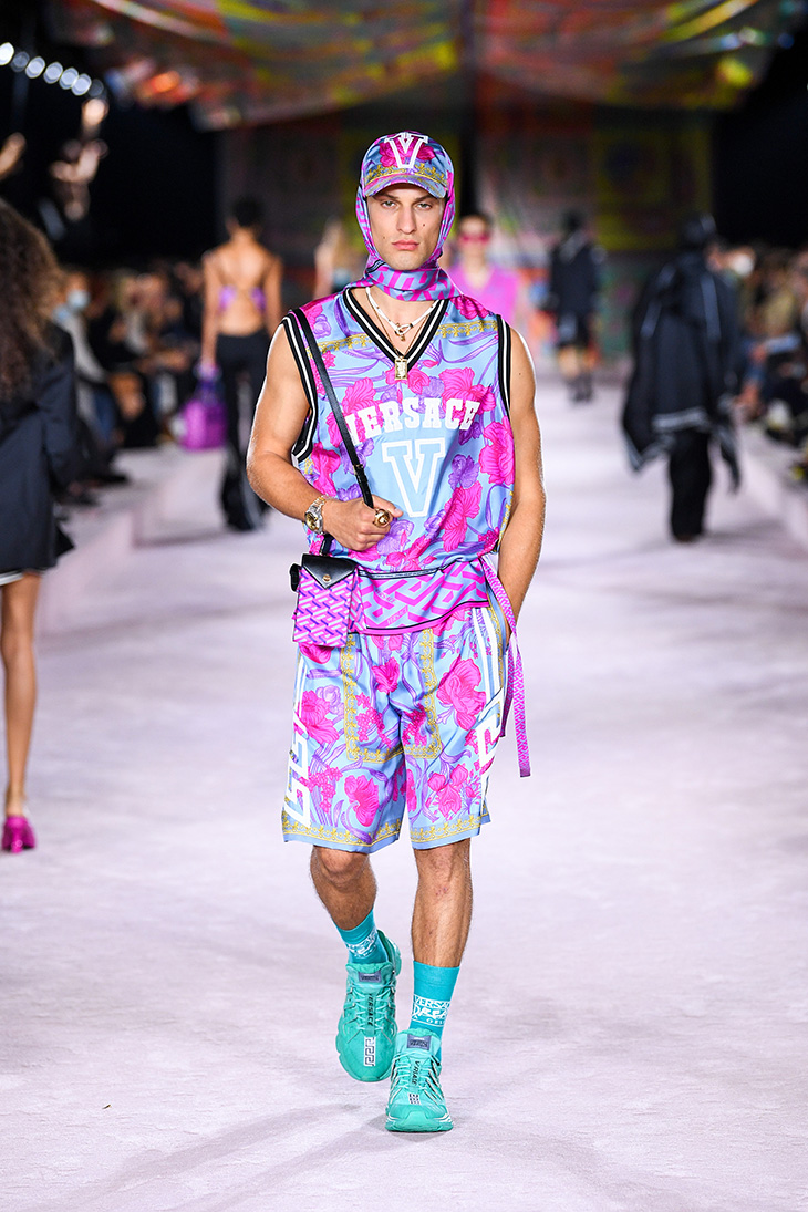 Versace x Fendi Men's Pre-Fall 2022 Collection - Fashionably Male