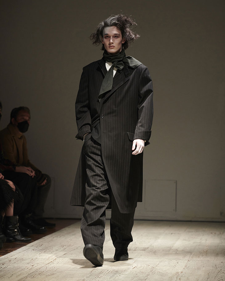 PFW: YOHJI YAMAMOTO POUR HOMME FW22 Collection