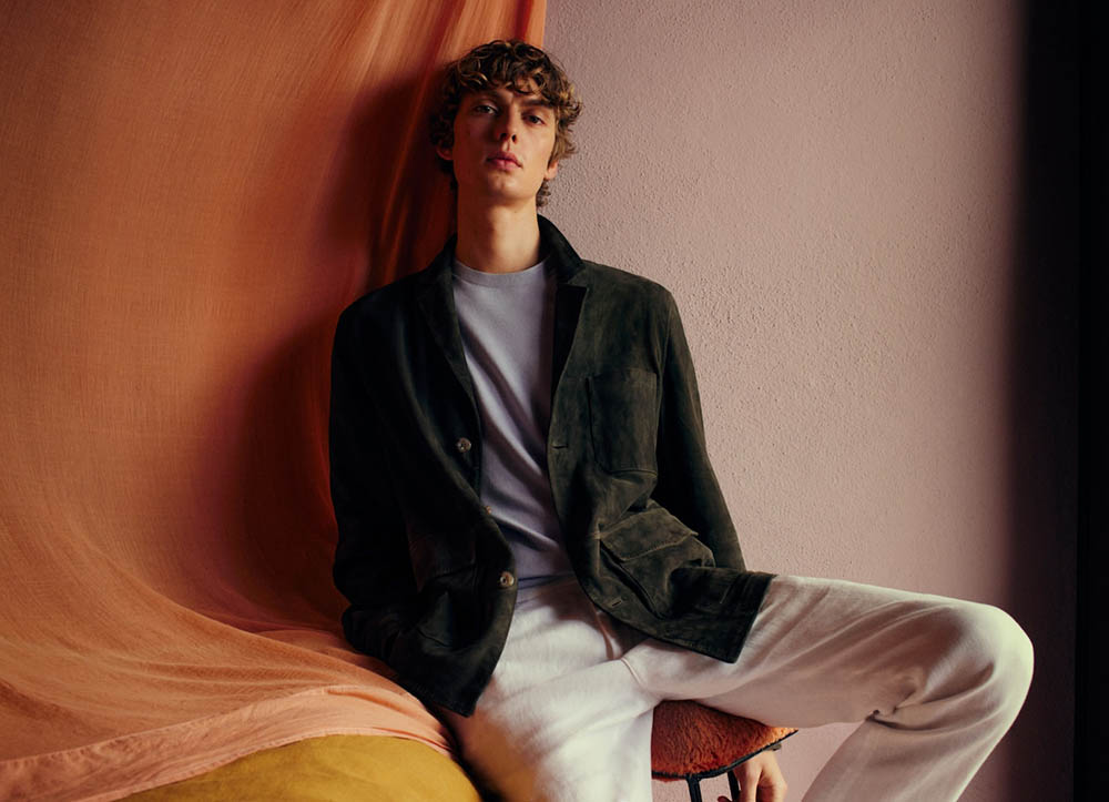 Leon Dame Models Massimo Dutti Linen Spring Summer 2022 Collection