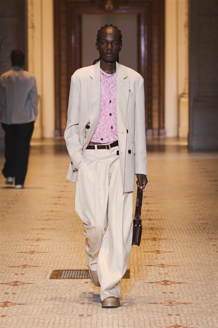 Hermès Men's Spring 2022 Paris - Fashionably Male
