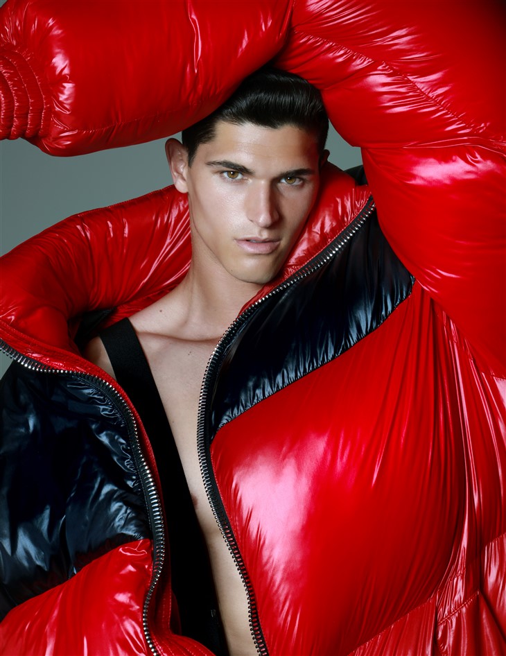 Louis Vuitton New Model Puffer Coat for Men NWT  Louis vuitton men, Jackets  men fashion, Streetwear men outfits