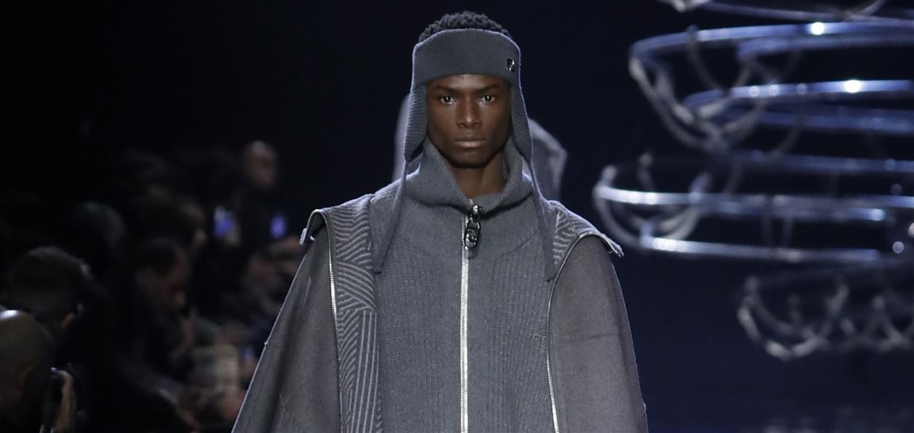 My Favourite Luxury Graphic Tees 2020 Gucci Balenciaga Fendi Armani Men  Fashion