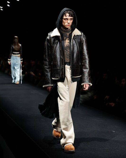 Mfw: Mm6 Maison Margiela Fall Winter 2023.24 Collection - Male Model Scene