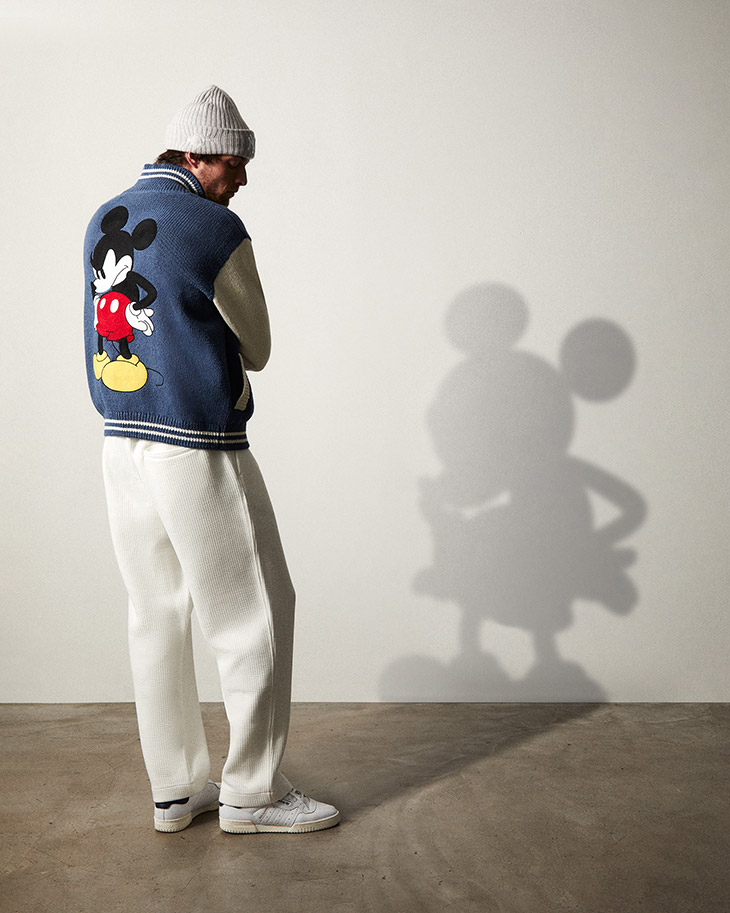 メンズKith × Disney Mickey & Friendsボックスロゴパーカー - パーカー