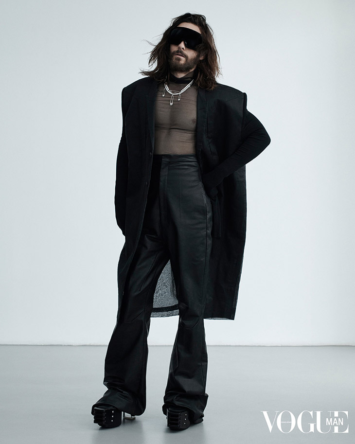 Jared-Leto-Vogue-Man-Hong-Kong-Paola-Kudacki-05.jpg